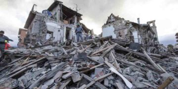 Các cấp độ của động đất trong thước đo Richter và MKS-64