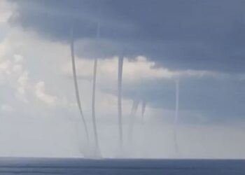 Nguyên nhân xuất hiện vòi rồng? Cách xử lý khi gặp vòi rồng