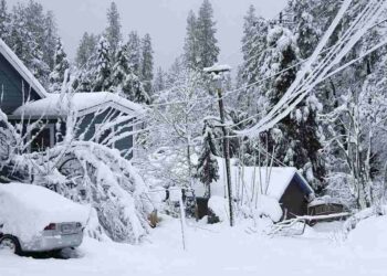 Ảnh hưởng của bão tuyết đến với công trình và môi trường