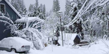 Ảnh hưởng của bão tuyết đến với công trình và môi trường