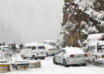 Bão tuyết hình thành như thế nào? Yếu tố tạo ra bão tuyết