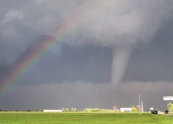 Các hiện tượng lốc xoáy